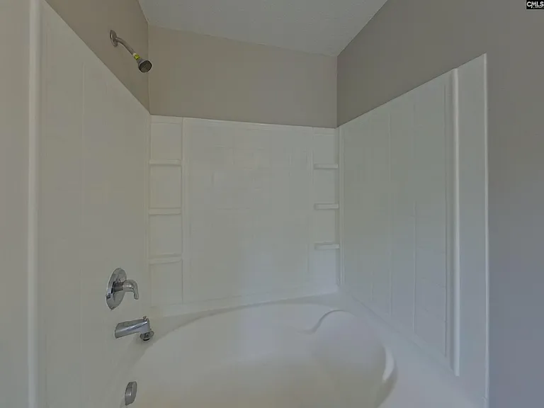 381 Valley Heights Ln — Photo 9