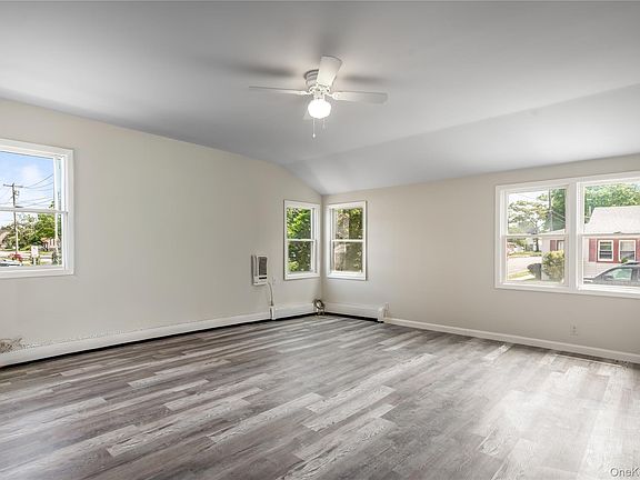 4th image of 161 Baisley Avenue