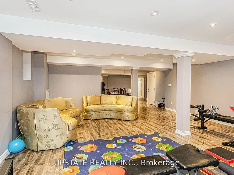91 Lloyd Sanderson Dr #LOWER — Photo 5