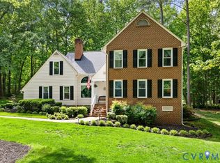 906 Ashbrook Landing Rd, Midlothian, VA 23114