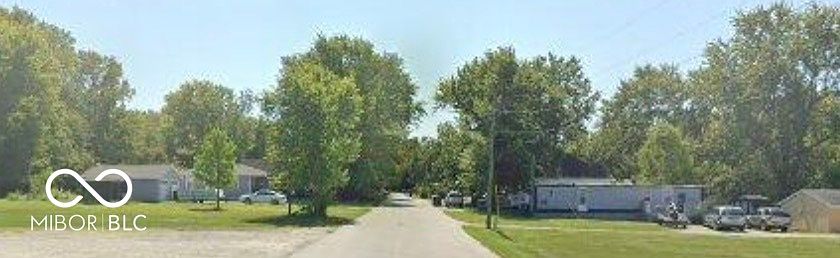 2nd image of 1107 S Opel Ave