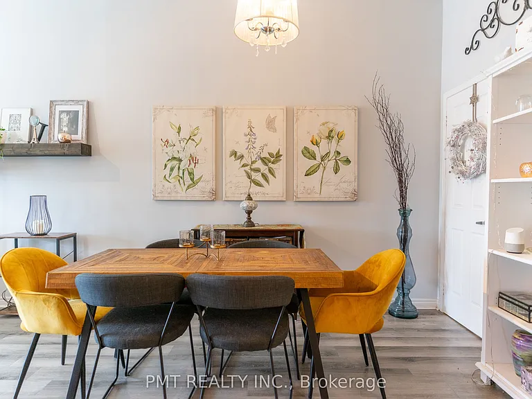 60 Fairfax Cres #111 — Photo 9