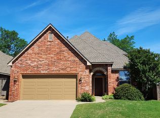 4401 Spyglass Dr, Norman, OK 73072