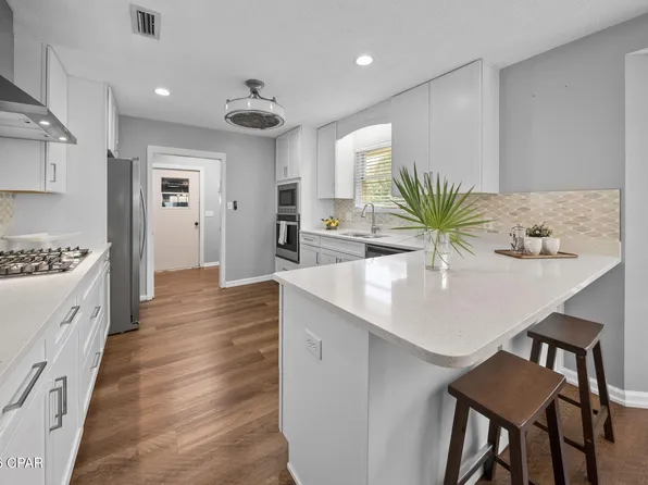 1805 Connecticut Ave, Lynn Haven, FL 32444