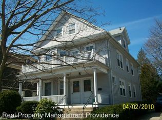 123 Pawtuxet Ave, Cranston, RI 02905