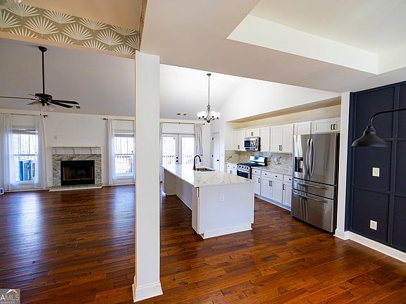 5th image of 4110 Doubletree Ct
