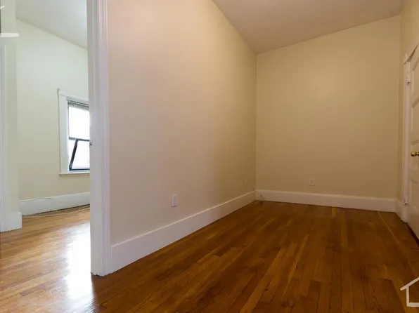 41 Bay State Rd #5, Boston, MA 02215