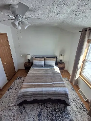 602 Saunders Road — Photo 3