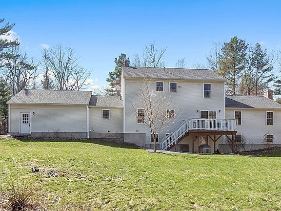 3rd image of 63 Murray Rd