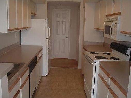 2nd image of 11700 SW 1st St APT 101