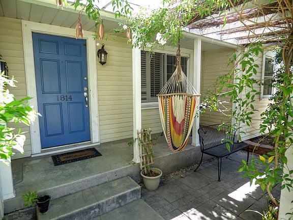 2nd image of 1814 Keeler St