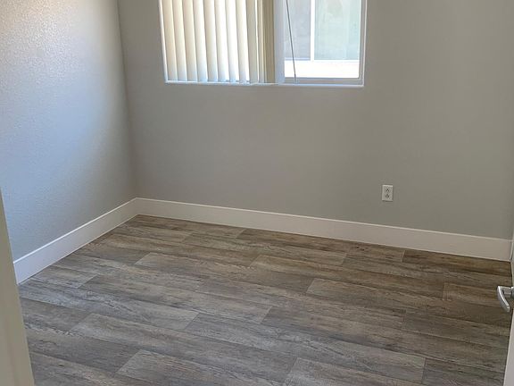 5th image of 5336 Awbury Ave