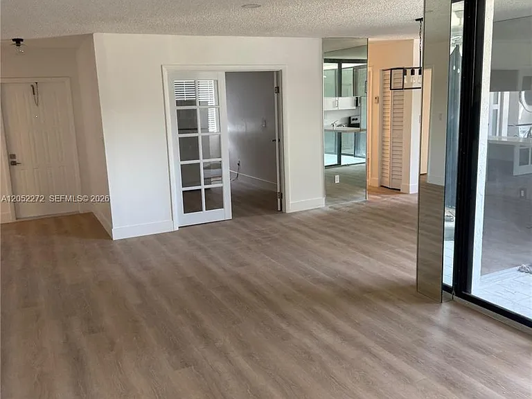 3553 Magellan Cir #317-1 — Photo 4