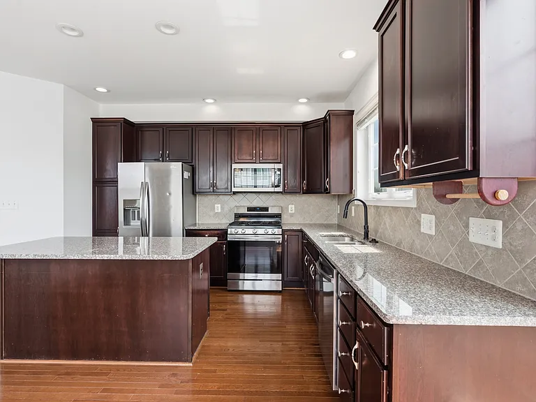 23167 Flora Mure Dr — Photo 19
