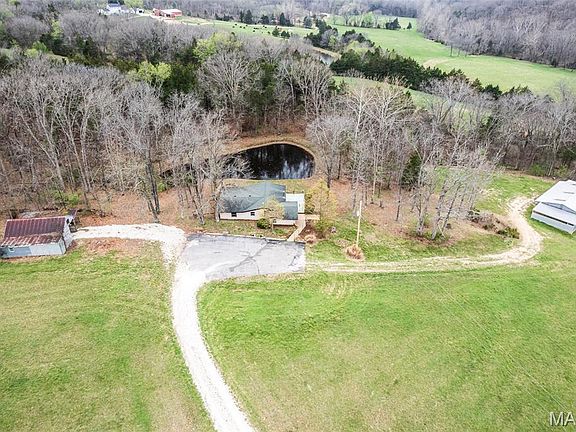 3rd image of 2946 Camp Mo Val Rd