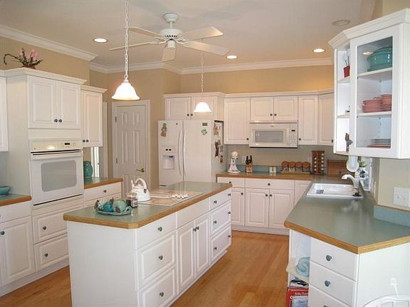 4th image of 2957 Trailwood Dr