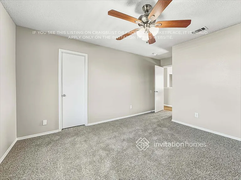 4512 Ashbury Ln — Photo 15