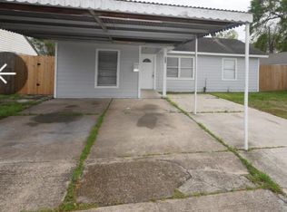 518 Burke Rd, Pasadena, TX 77506