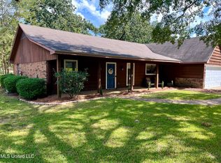 11 Sandway Dr, Brandon, MS 39042