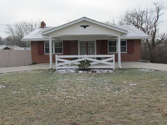 3rd image of 165 Belle Ave