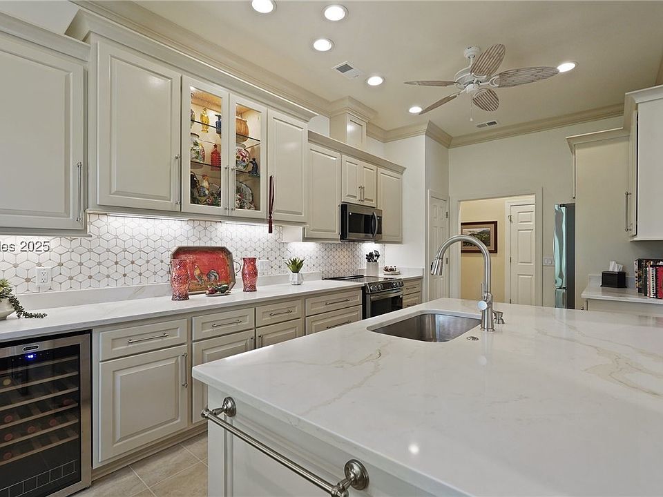 1st image of 38 Wax Myrtle Ct