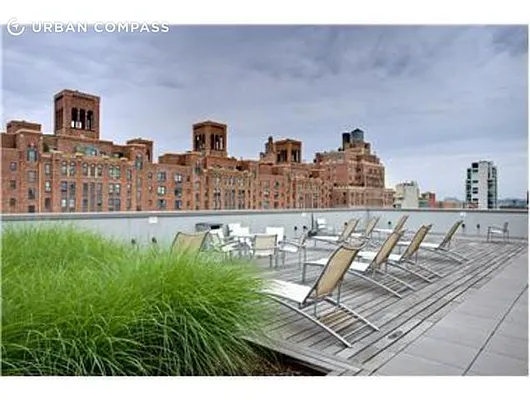 Sold by Compass | media 9