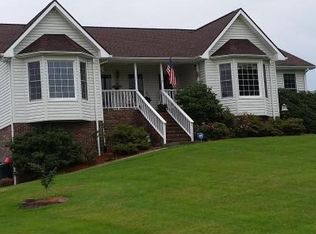 374 Reynolds Rd, Elizabethton, TN 37643