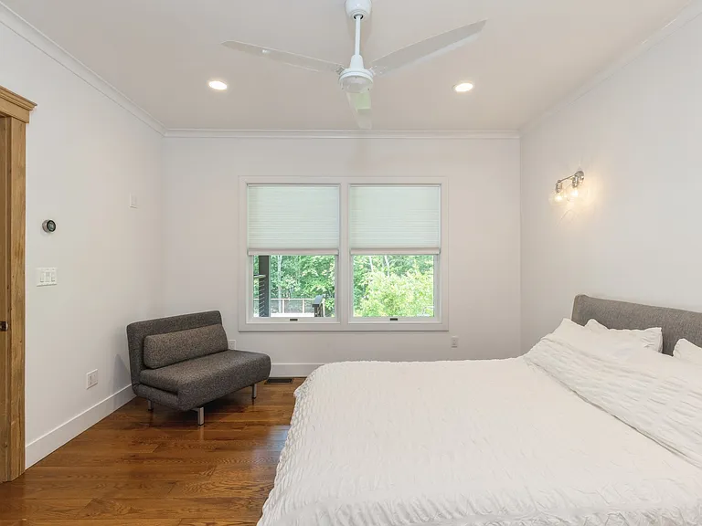 13 Hill Side Ln — Photo 33