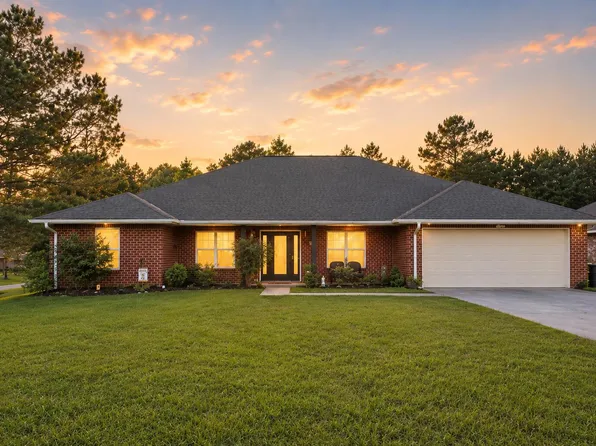 111 Forrest Dr, New Llano, LA 71461