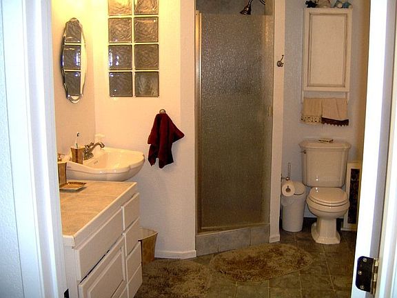 4th image of 10029 Lomita Dr