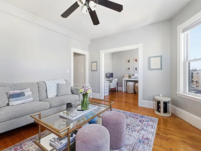 645 E 6th St #2 — Photo 8