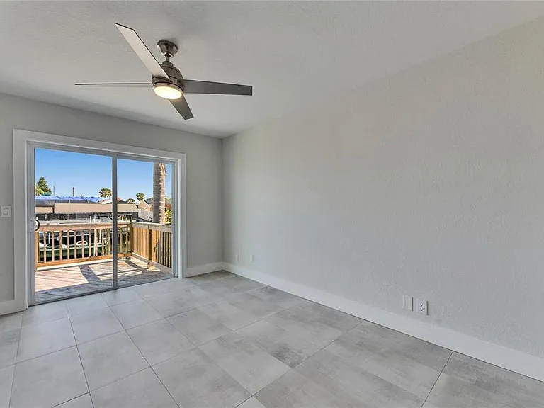1025 Apollo Beach Blvd #1 — Photo 35