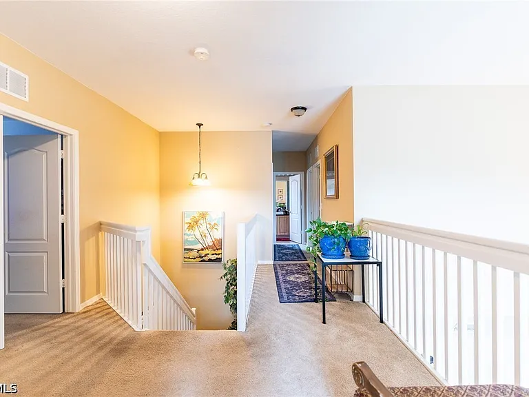 8713 Pegasus Dr — Photo 23