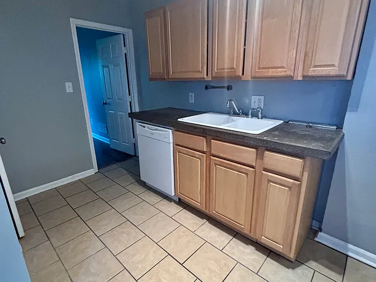 2821 E Vermont St #2821 — Photo 7