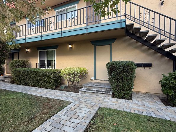 642 Hopkins Ave APT 2