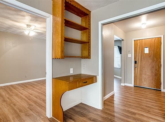 3rd image of 617 Prescott Dr