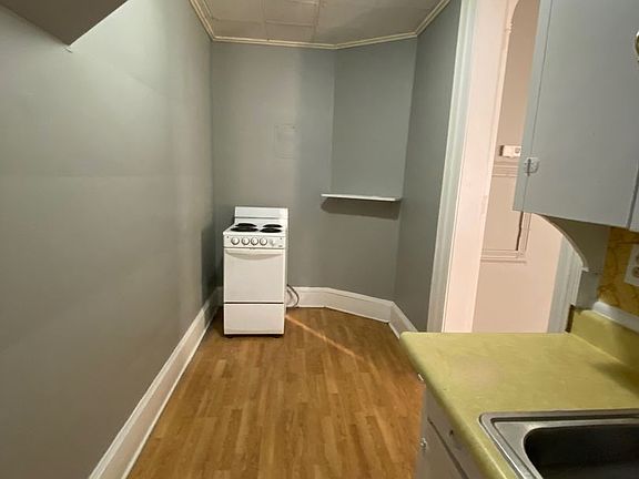 5th image of 805 2nd Ave #4