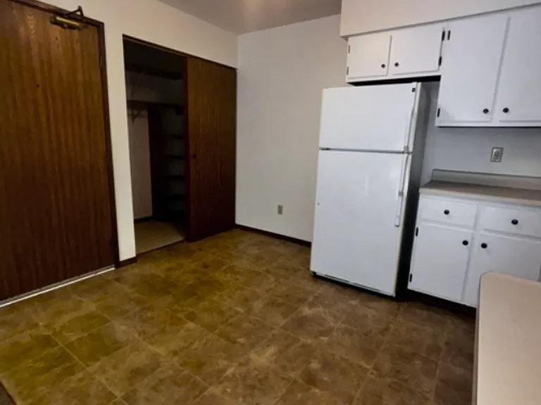1601 Freedom Rd — Photo 3