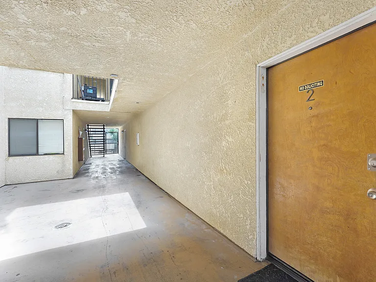 10773 Palms Blvd #2 — Photo 8