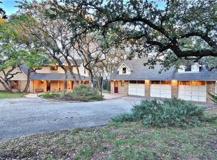 207 Stirrup Dr, Dripping Springs, TX 78620