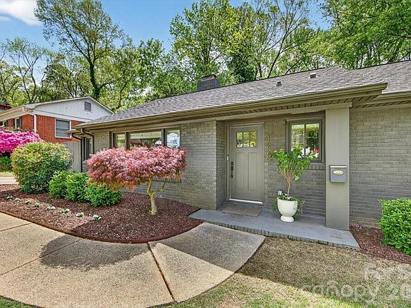 2nd image of 1226 Mockingbird Ln