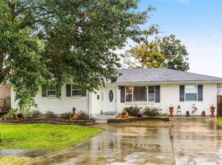 4008 Haring Rd, Metairie, LA 70006