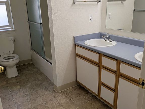 5th image of 17989 SW 115th Ave #179851
