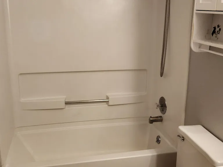 923 Noddymill Ln E — Photo 11