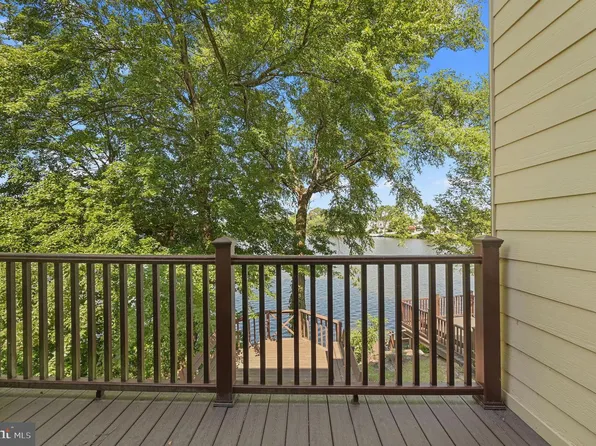 57 Chatham Ct, Dover, DE 19901