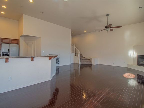 3rd image of 1172 Harbour Cove Ct