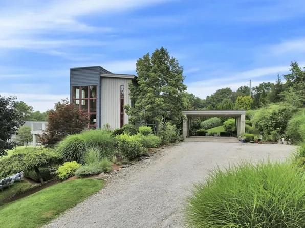 865 Franklin Ave, Heath, OH 43056