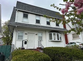 85-50 160th Street, Jamaica Hills, NY 11432