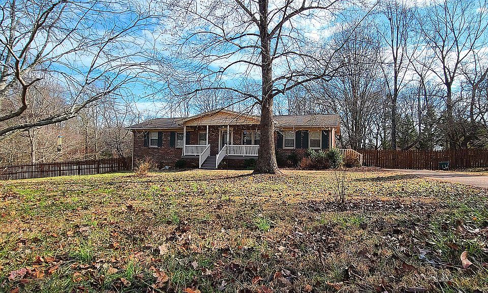 1st image of 7311 Dogwood Dr