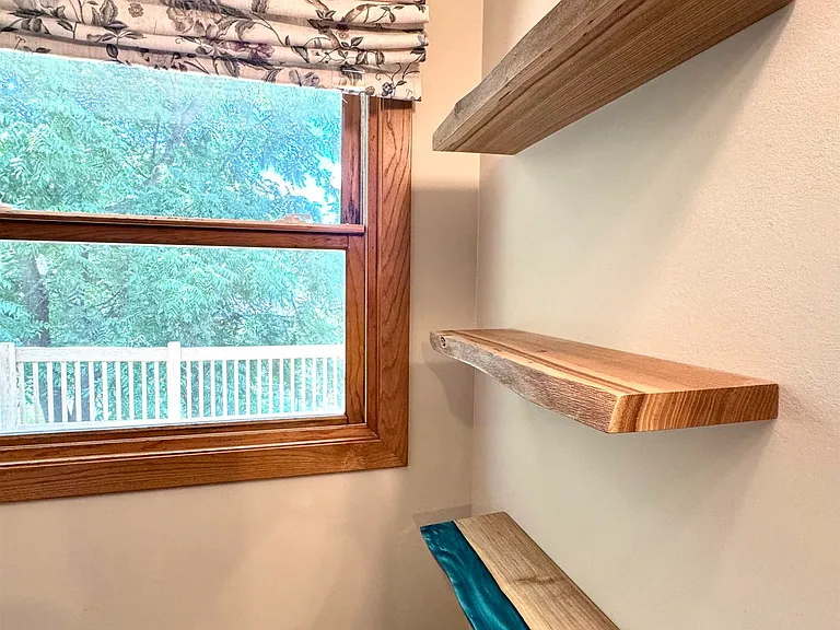 222 S Midvale Blvd — Photo 23